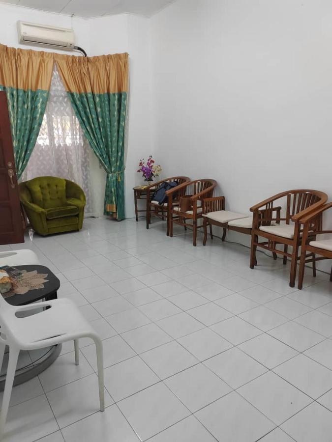 De' Aman Homestay Джитра Экстерьер фото